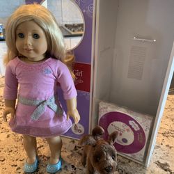American Girl Doll Truly Me #22 w/ Chocolate Lab Puppy and 2 Outfits.