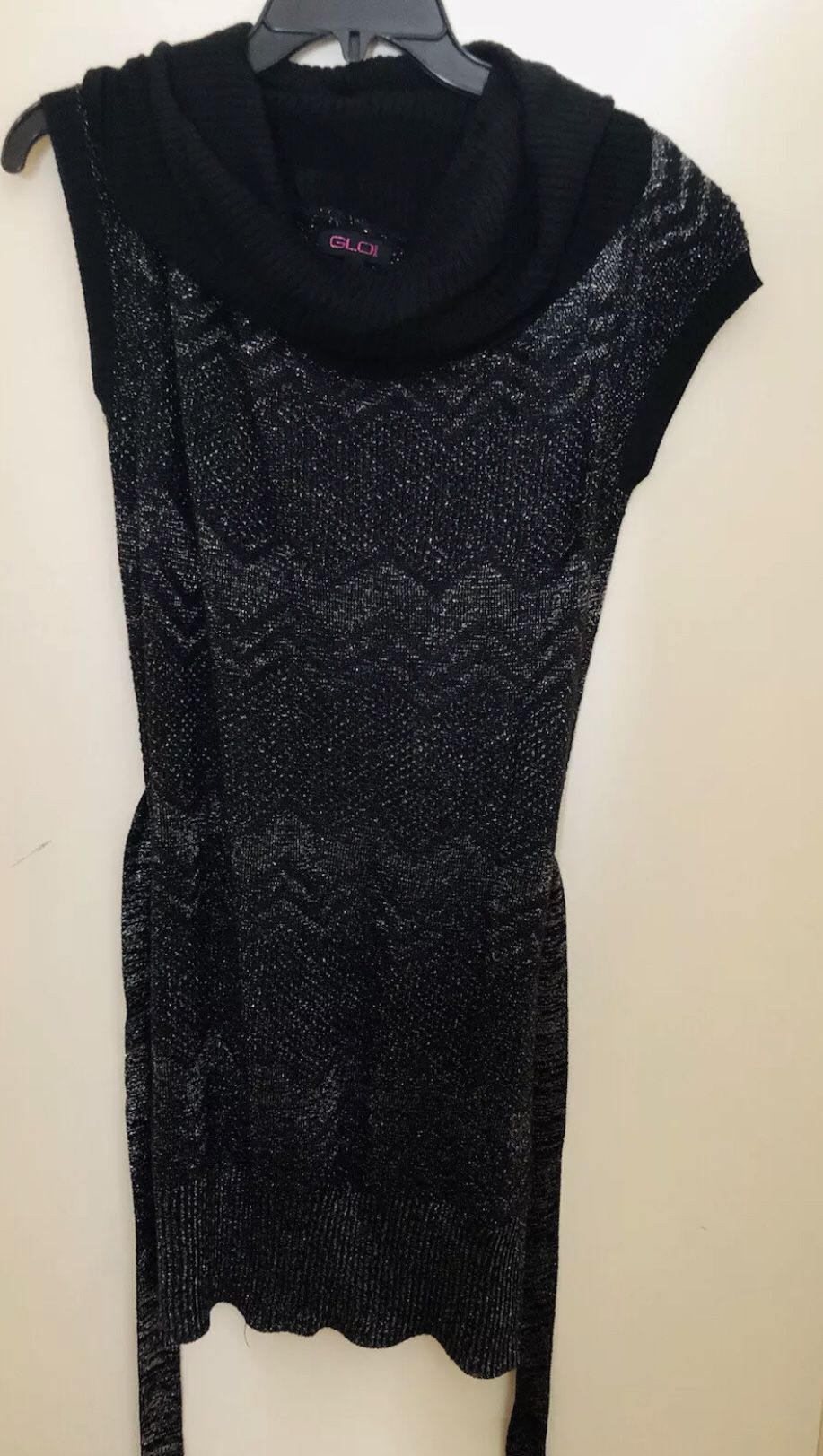 Glo Juniors Sweater Dress With Belt LARGE Black