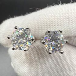 VVS Moissanite Earrings 