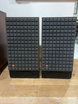 JBL L-100 Century, consecutive serial number and recapped.