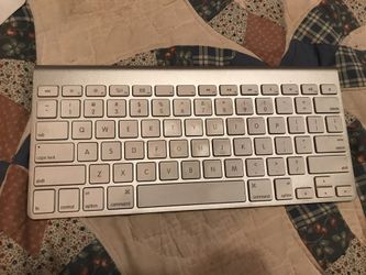 Apple wireless keyboard