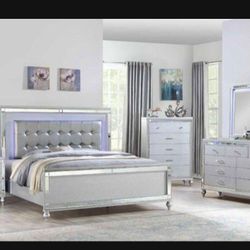 Brand New Luxury Bedroom Set $1699