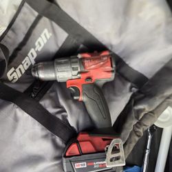 MILWAUKEE 1/2in.  drill