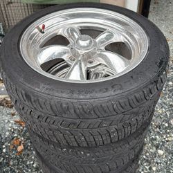 4 American Racing Mag Wheels