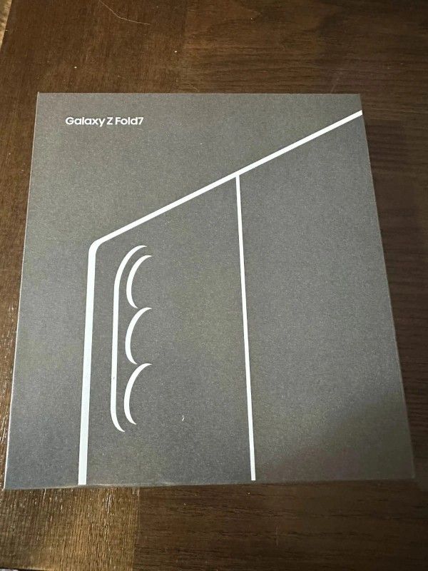 NEW IN BOX SAMSUNG GALAXY FOLD 7 256GB UNLOCKED VERIZON AT&T T-MOBILE