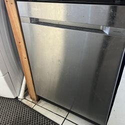 Fridge, Dishwasher, Dryer, Washer It’s Gonna Be Available Jan 10th 