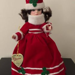 *** CHRISTMAS DOLL "HOLLY" WITH STAND *** This beautiful doll is made by Effanbee Doll Corporation of New York