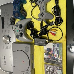 PlayStation 1 System With Football Games Ps1 Bundle 
