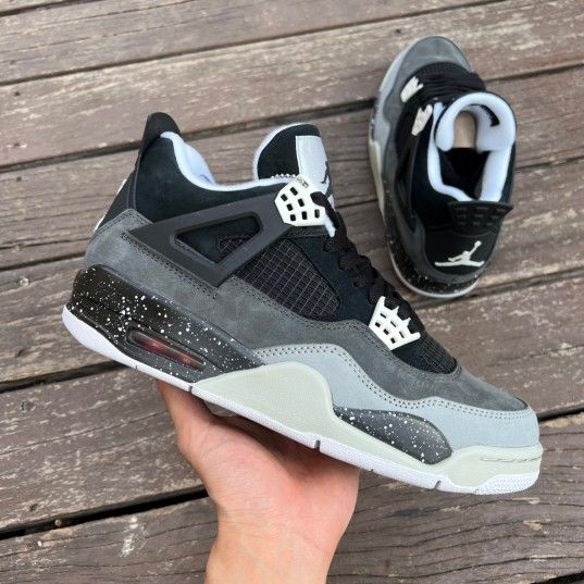 Air jordan 4s fare more colors available