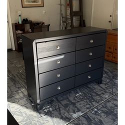 Dresser Set 