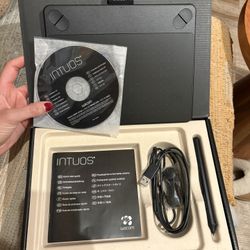 Intuos Wacom Small Black Pen And Tablet 