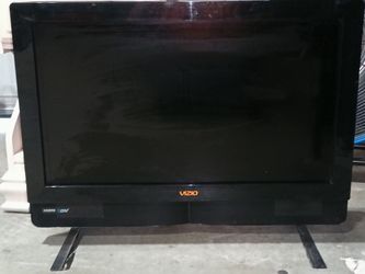 Vizio Flat Screen HDTV 36"