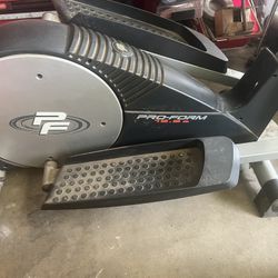 Pro-Form 15.5 e Elliptical 