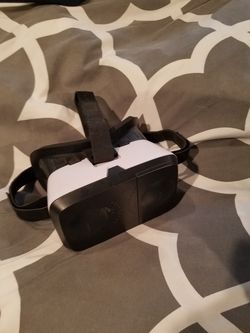 Virtual Reality VR goggles for your smart phone