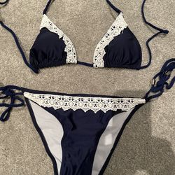 NEW never worn swimsuit bikini