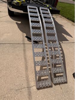 Durable aluminum loading ramps from Reese Explore