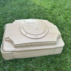 Step2 Play and Store Sandbox Brown Plastic Kids Outdoor Toy with Cover