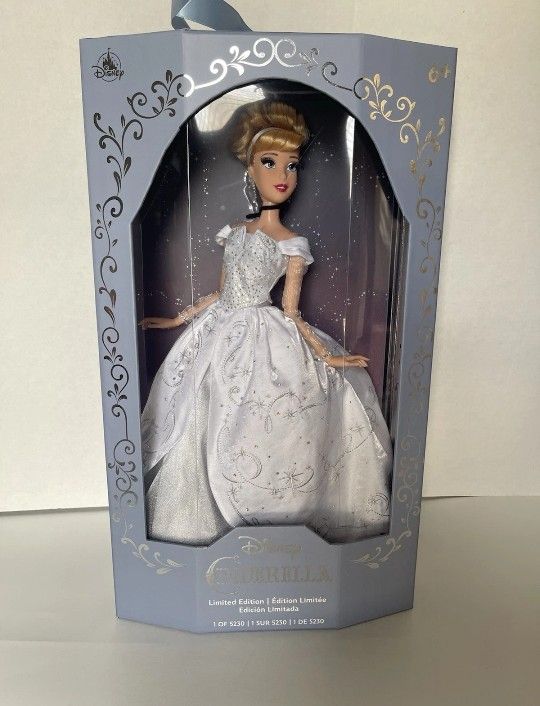 Disney Cinderella 75th Anniversary LIMITED EDITION Doll 