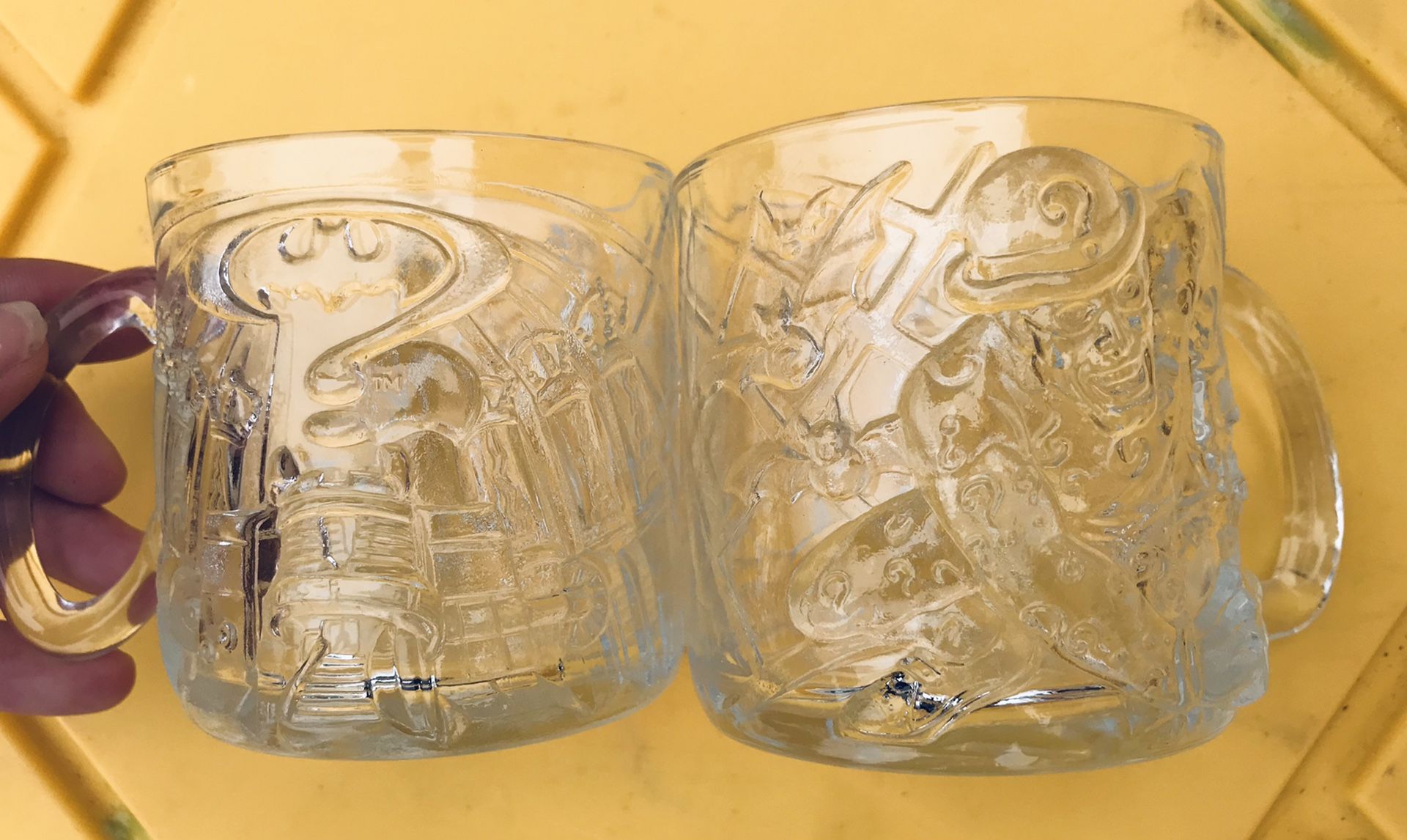 2 Like New Vintage Batman Forever & The Riddler Glass Mug Collectibles $30 OBO