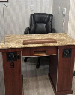 Marble Nail Table And Dip Powder