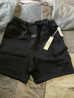 Shorts essentials