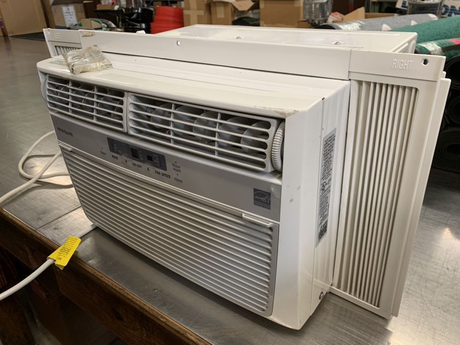 Frigid air AC window unit / ice cold