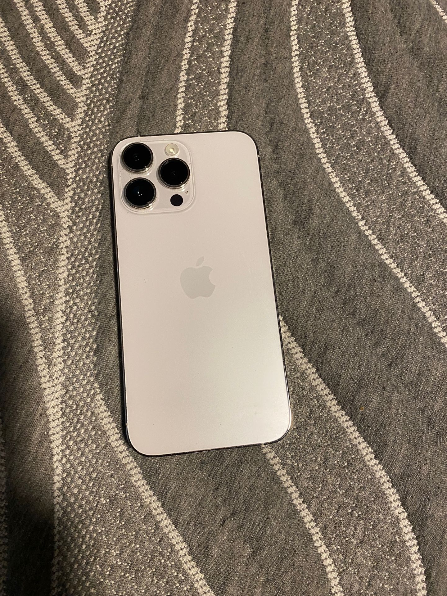 Iphone 14 Promax 256 Gigs Silver