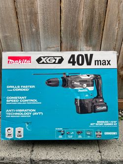 Makita 40V Max XGT Brushless Cordless 1-9/16 in. AVT Rotary Hammer Kit, AFT, AWS Capable (4.0Ah) Store SKU# 1006-297-651