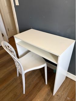 Target desk