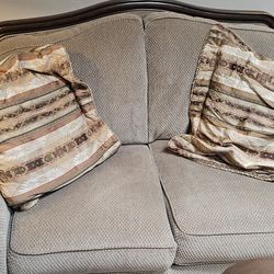 Moving Sale, Item Must Go