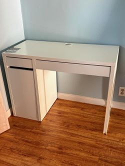 White desk