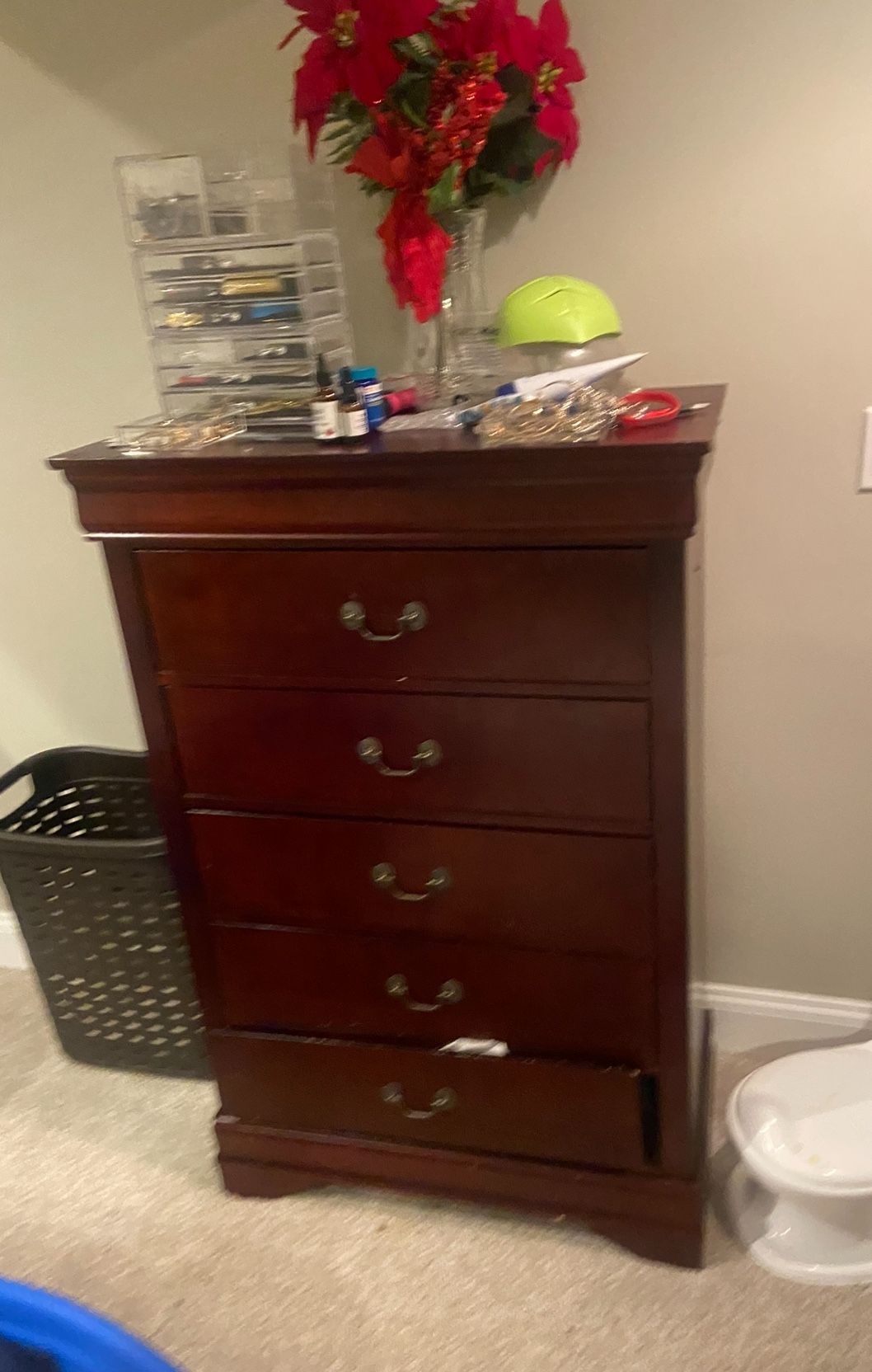 Nightstand, Chest, Dresser With Dresser With Mirror 