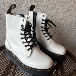 Dr Martens Brand New Women’s Size 8 Jadon Boot 
