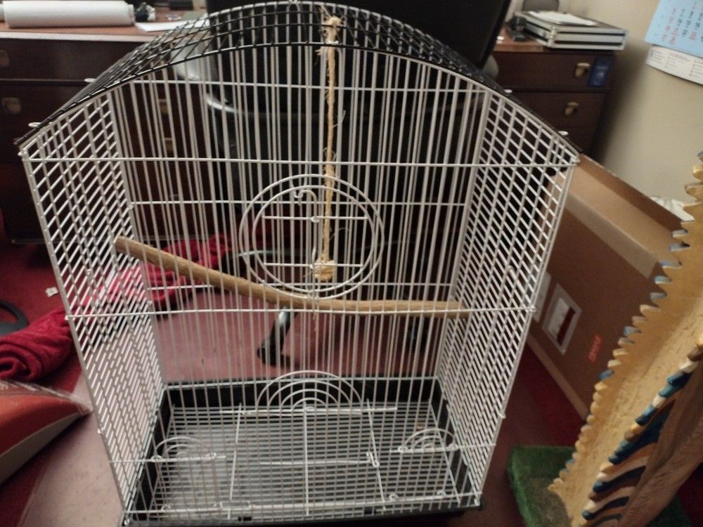 Large Bird Cage for Sale in Indianapolis, IN OfferUp