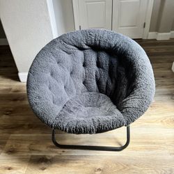 Pottery Barn Cozy Lounge Chair – Excellent Condition