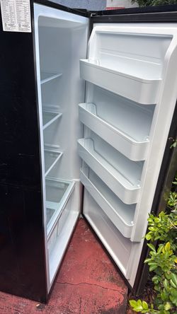 Selling a freezer work great
