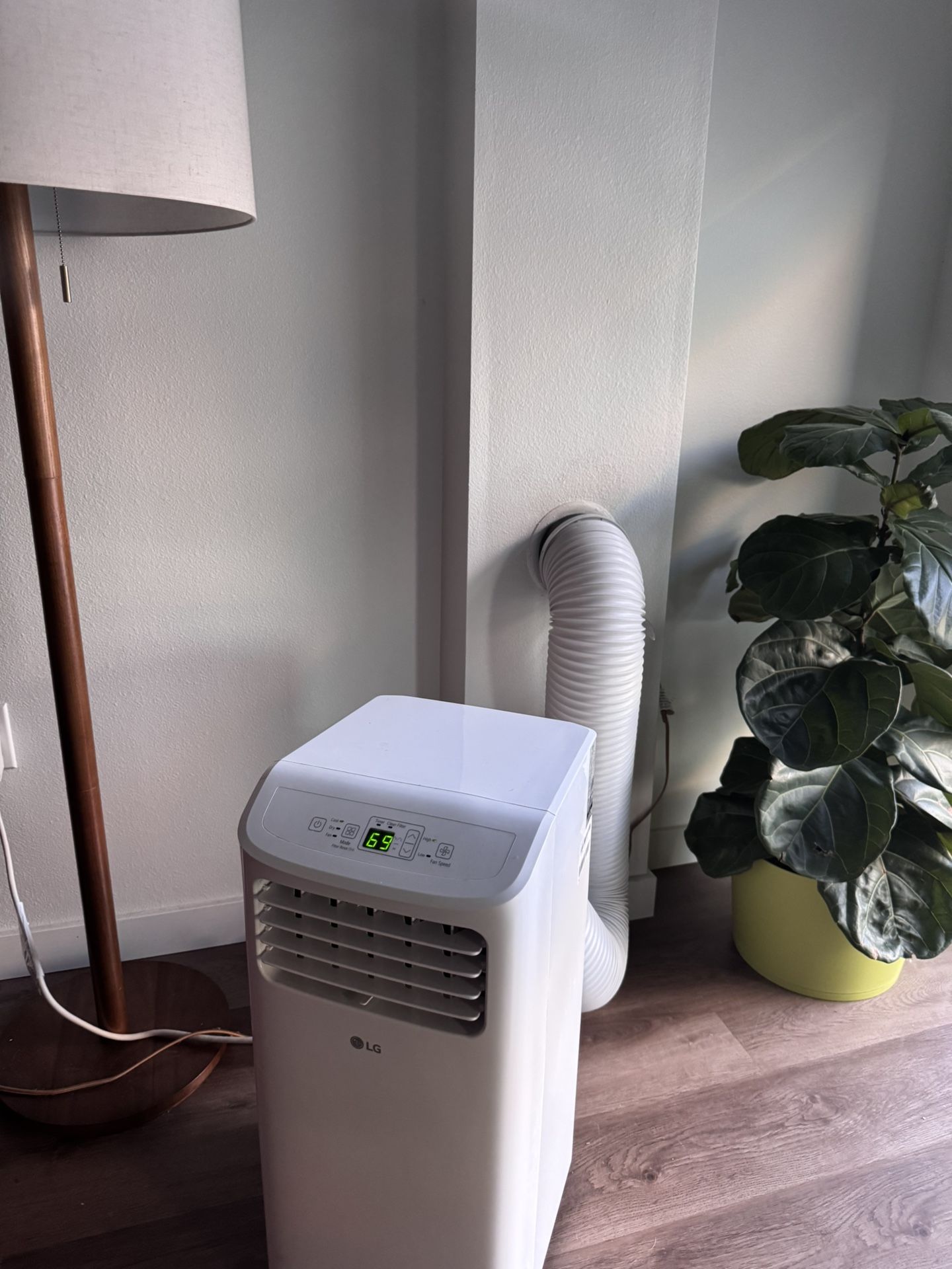 LG Air Conditioner $150 OBO
