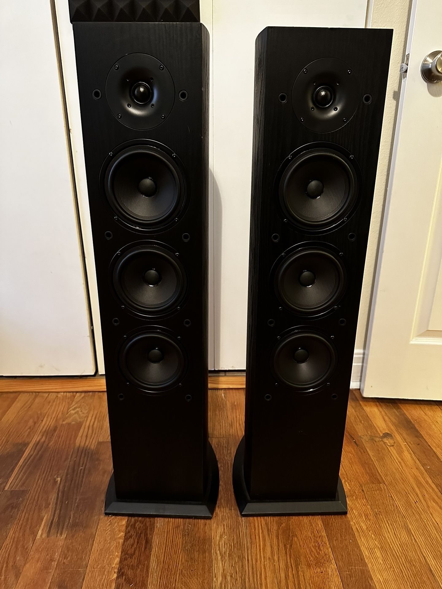 Pioneer SP-FS52 Andrew Jones Series Floor Standing Speakers.