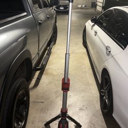 Milwaukee M18 18-Volt Lithium-Ion Cordless Rocket Dual Power Tower Light (Tool-Only)