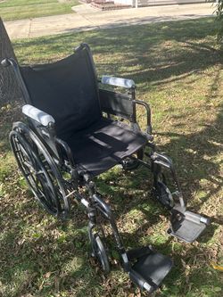 Drive Medical Wheelchair with Footrests