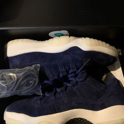Jordan 11s 