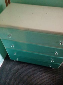 Wood dresser