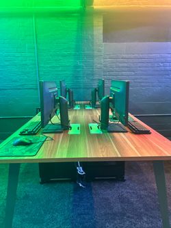 Professional 4-Person Desk with Integrated Power Outlets