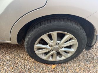 Kia Soul Tire and Rims BF Goodrich 205/55R16