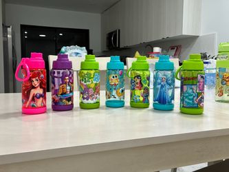 Hermosos vasos de niñ@s