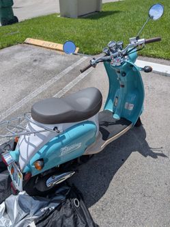 2018 Wolf Brand Scooter Classic