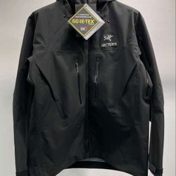 Arc'teryx Alpha SV Jacket