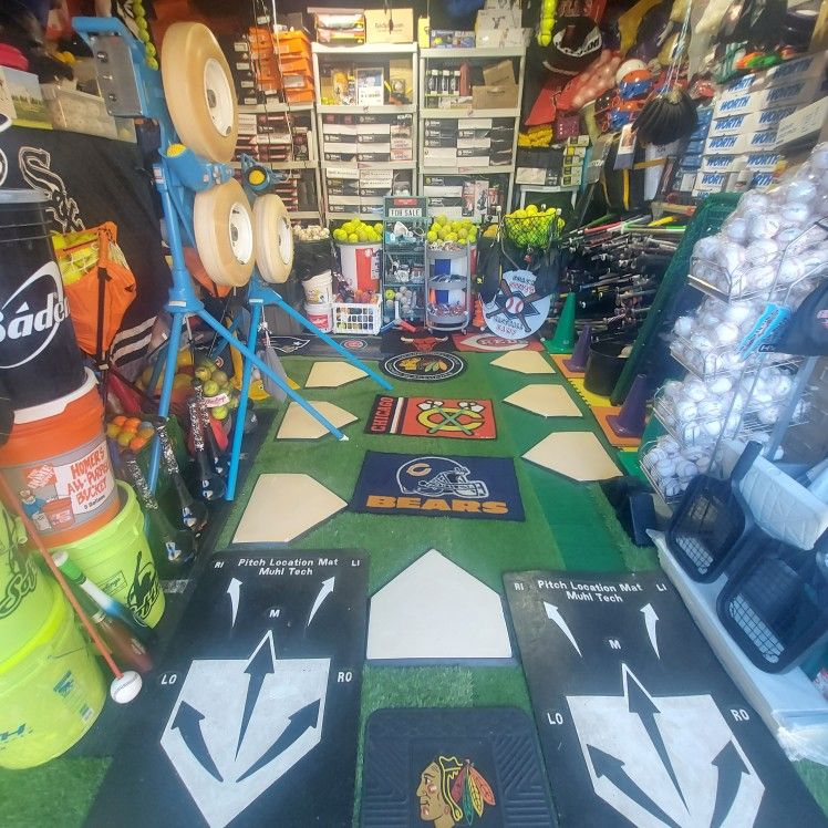 Baseball And Softball Items