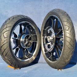Harley Gloss  Black  Contrast  Enforcer 2 Wheels  21 " F 18" Rear for 24-26 Road Glide Street Glide