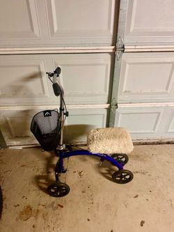 Knee scooter.